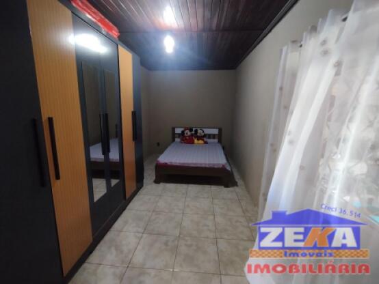 Excelente casa com amplo terreno e grande potencial comercial!