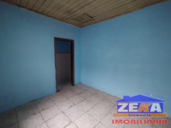 Terreno com Casa Antiga à Venda – Ótima oportunidade!