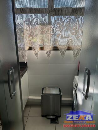 Apartamento de 02 dormitórios – Conforto, Estilo e Excelente Localização!