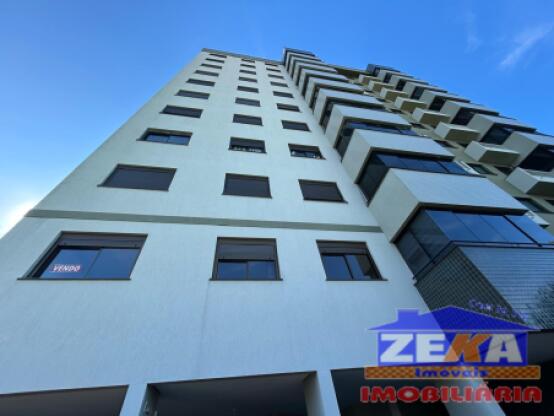 Apartamento de 02 dormitórios – Conforto, Estilo e Excelente Localização!