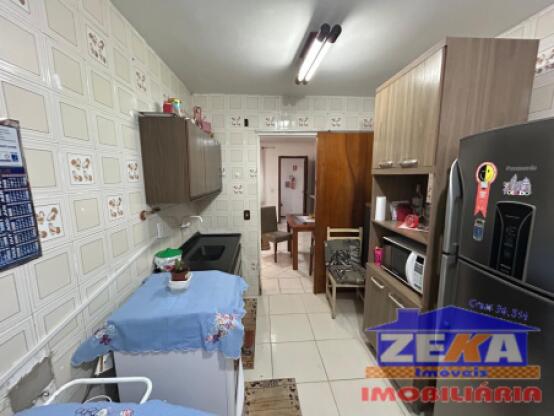 Apartamento 2 Dormitórios com vaga de estacionamento - Morada I