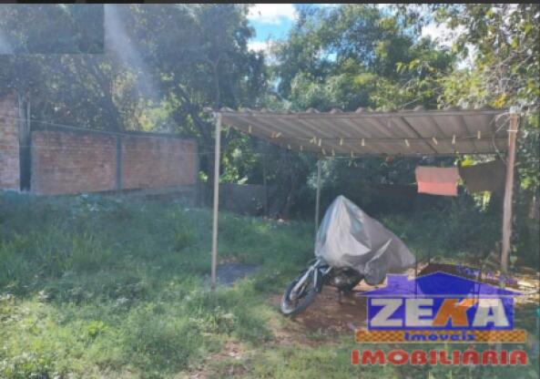 Casa em Madeira Estilo Chalé com Amplo Terreno