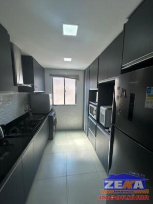 Apartamento 2 dormitórios Morada I reformado e semimobiliado - com vaga de estacionamento