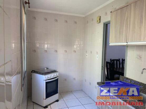 Apartamento 3 Dormitórios Semimobiliado - Morada II