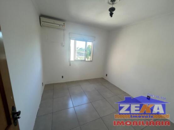 Apartamento de 2 Dormitórios Semimobiliado - Morada de Esteio I
